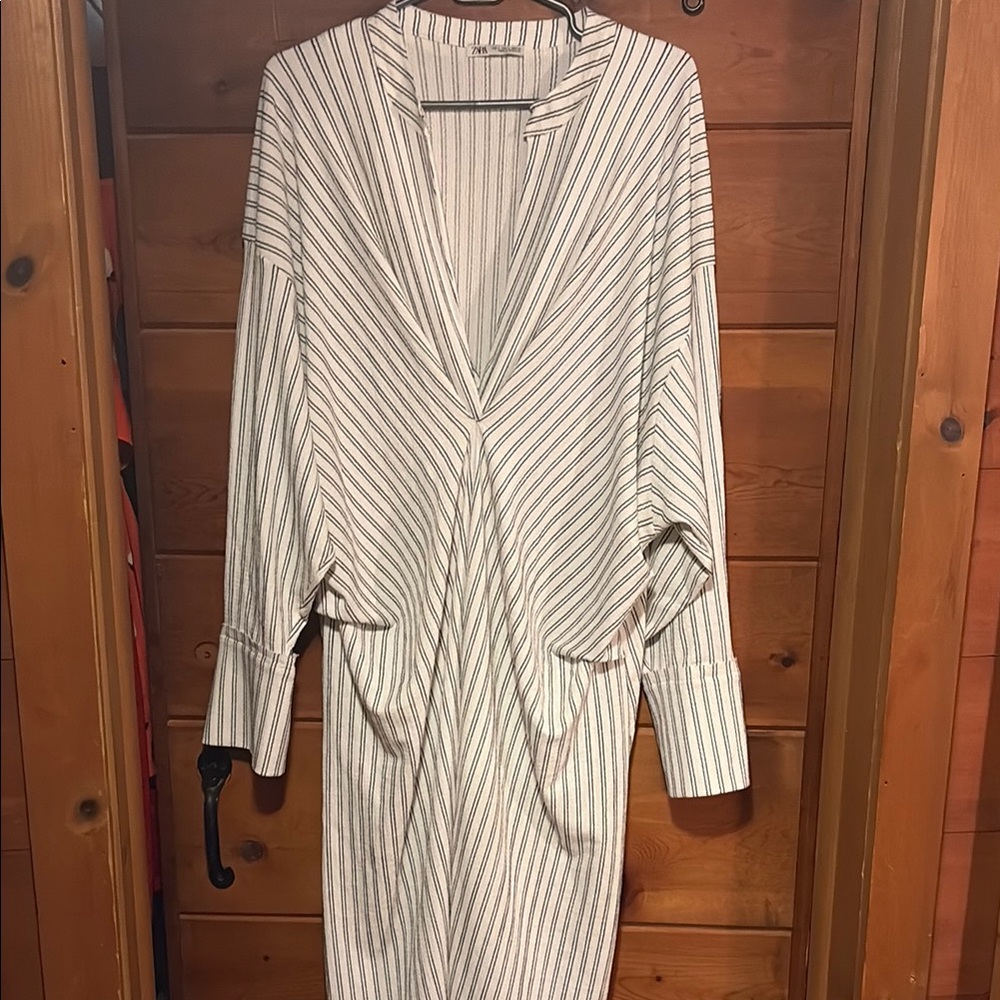 Zara Vertical Striped dress